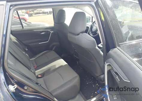 2020 Toyota Rav4 Xle z USA, uszkodzony, nr VIN 2T3P1RFV6LC096849